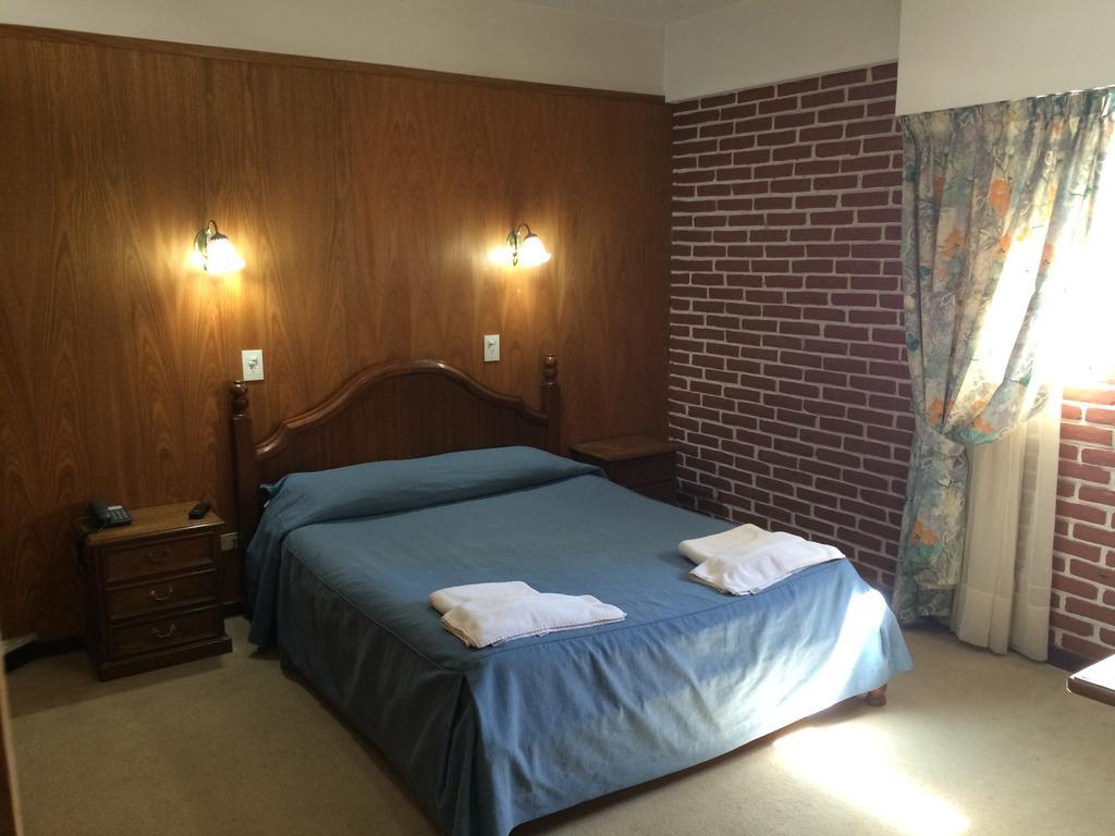 Hotel Americano Buenos Aires Phòng bức ảnh